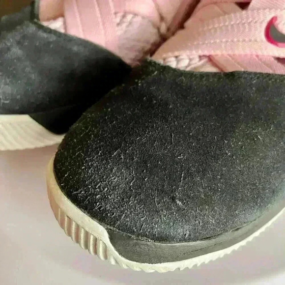 Nike LeBron Soldier 12 GS 'Pink Foam’ size 7y - Picture 4 of 9